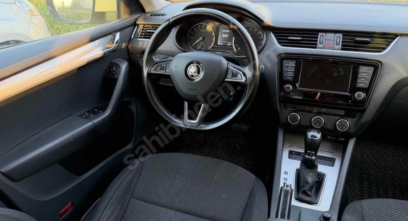 SKODA OCTAVİA 2016 DİZEL OTOMATİK