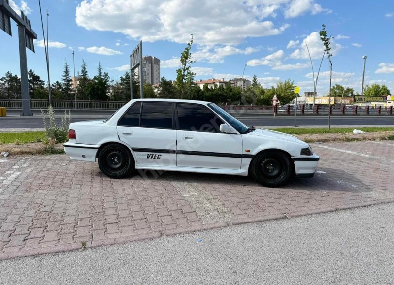 Sahibinden temiz civic aile aracı