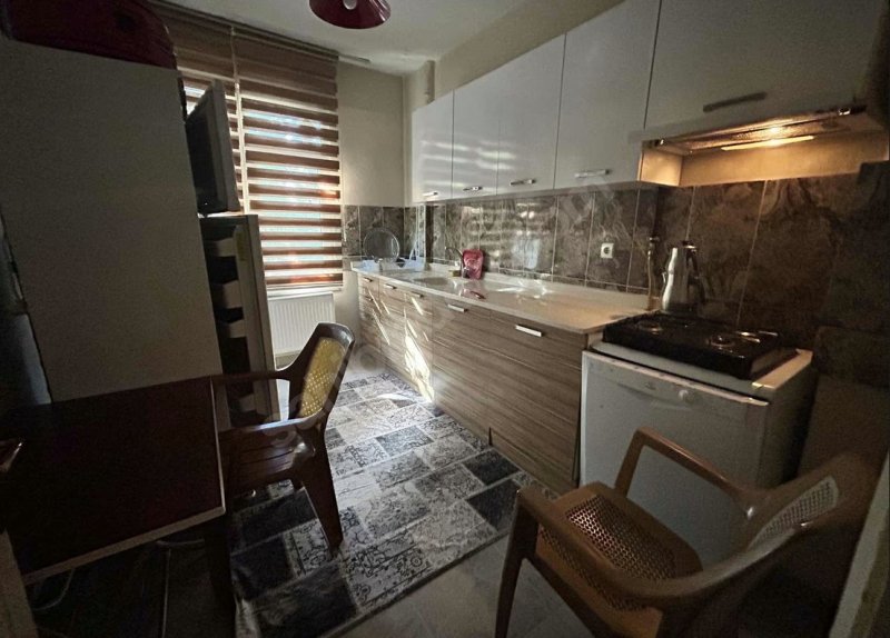 FULL EŞYALI ,TALAS CADDE ÜZERİ ,TRAMVAYA 1 DK DAİRE