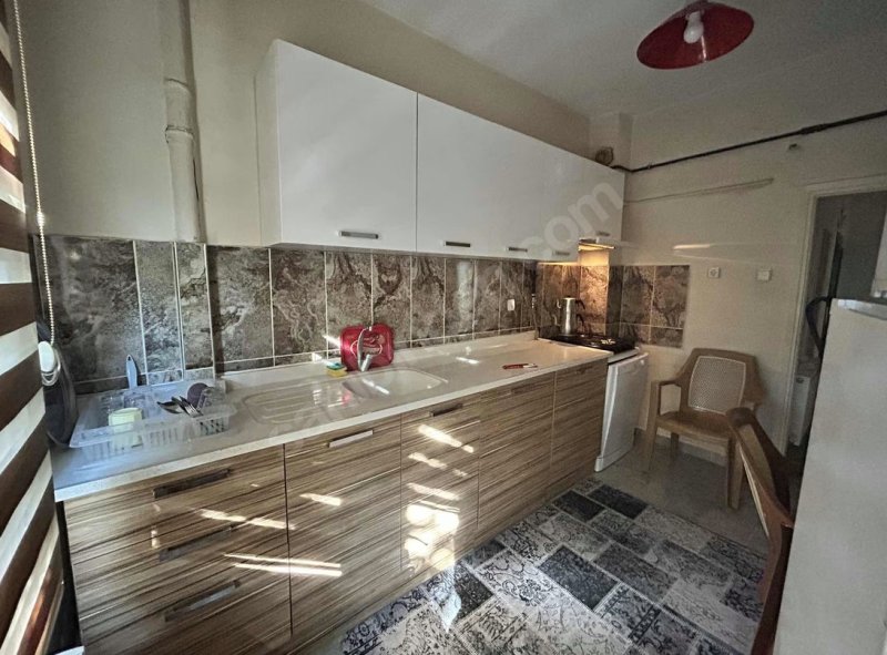 FULL EŞYALI ,TALAS CADDE ÜZERİ ,TRAMVAYA 1 DK DAİRE