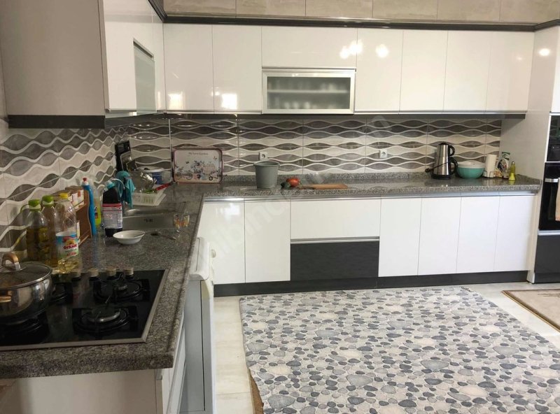 Yazır Mah. İçmederesi mevki dublex ev tek tapu 3.400 m2