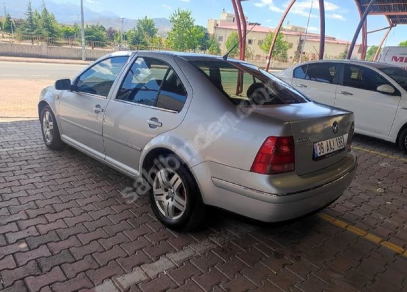 2003 MODEL BORA