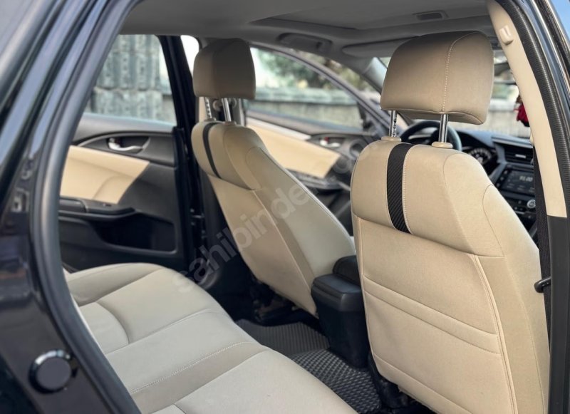SAHİBİNDEN TEMİZ HONDA CİVİC AİLE ARABASI