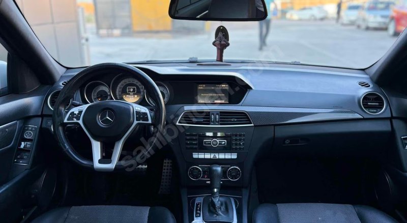 mercedes c180