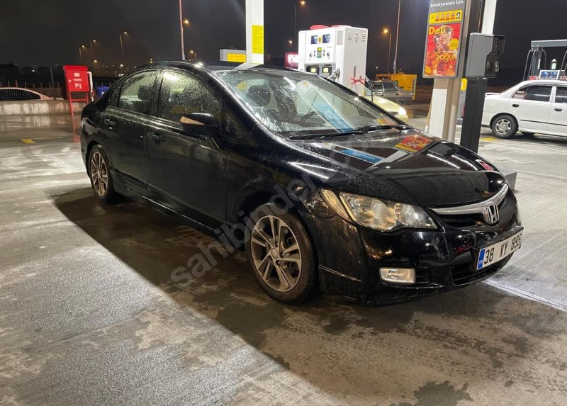 SAHİBİNDEN TEMİZ HONDA CİVİC DREAM