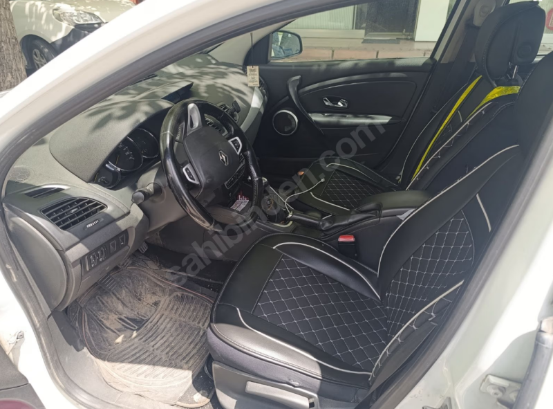 KREDİ KARTINA TAKSİTLE 2012 MODEL RENAULT FLUENCE MANUEL 110 BG