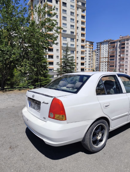Hyundai Accent 1.5 crdi sahibinden satılıktır