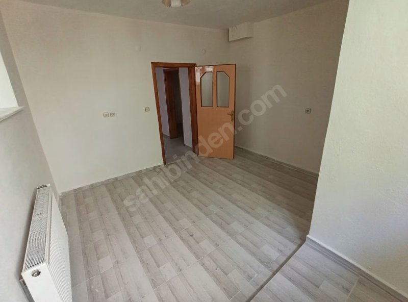 OSMANLI MAH. KOMBİLİ BOYALI TEMİZ BODRUM
