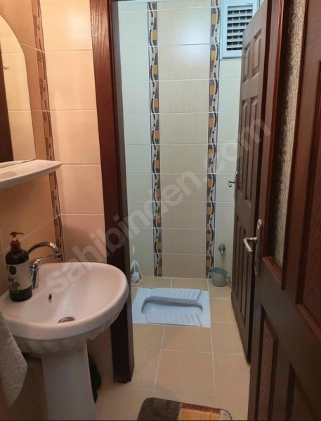 İLK SAHİBİNDEN GERMİR MH 3 CEPHELİ ÇİFT BANYOLU 10. KAT 165 M2