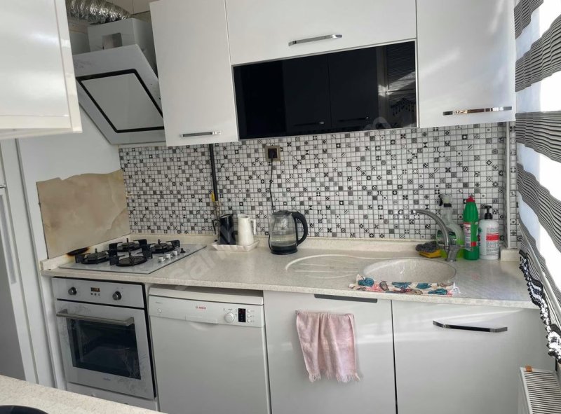 yenişehir mahallesi yapılı 3+1 kombili