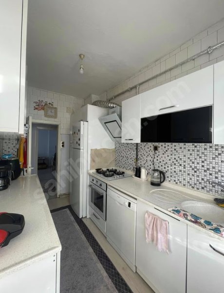 yenişehir mahallesi yapılı 3+1 kombili