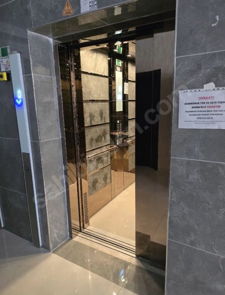 Küçükali'de Memur Aileye Sahibinden Kiralık/Masrafsız Sıfır 2+1
