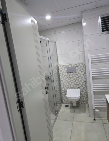 Küçükali'de Memur Aileye Sahibinden Kiralık/Masrafsız Sıfır 2+1