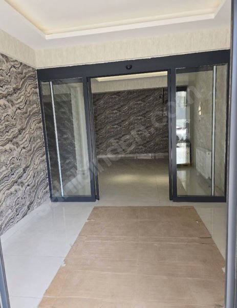 Küçükali'de Memur Aileye Sahibinden Kiralık/Masrafsız Sıfır 2+1