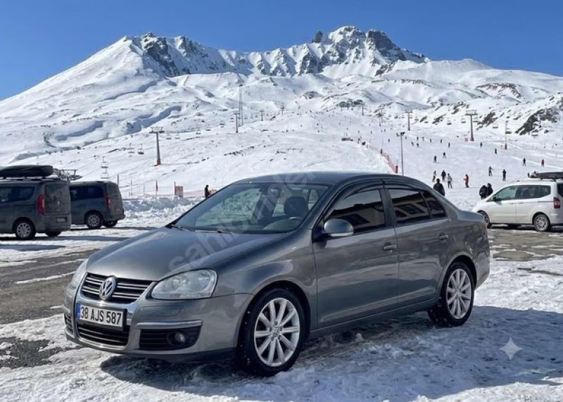 Değişensiz 1.6 TDI Otomatik Jetta