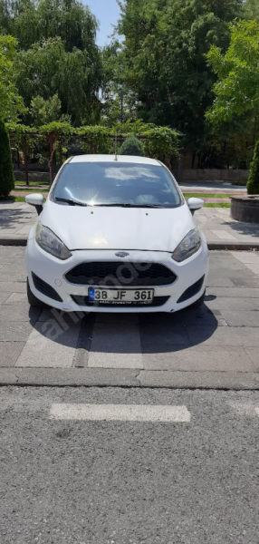 2016 Ford fiesta Düşük km Öğretmenden Aile arabası