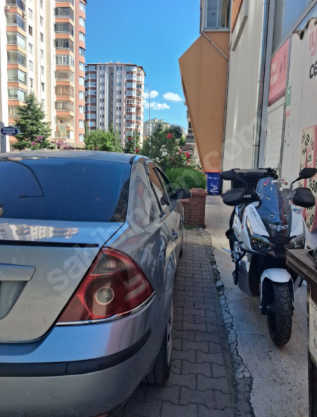 FORD MONDEO üstüne alabileceğim motor araba takas olur