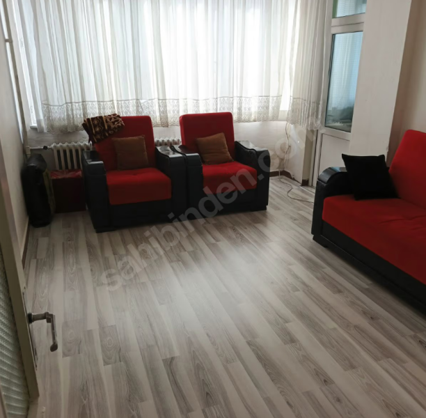 Nato Caddesi uygun ev