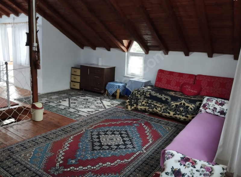 HİSARCIK'TA KAÇIRILMAYACAK BAĞ EVİ FIRSATI