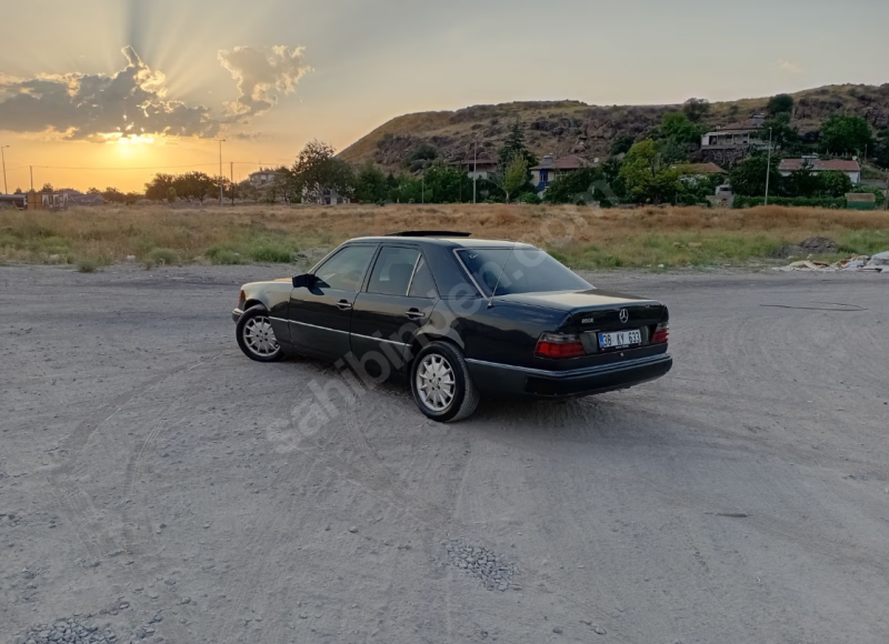 Kolleksiyonluk w124