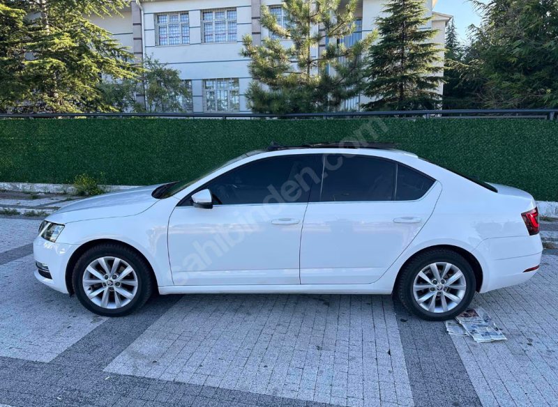 SKODA OCTAVİA SORUNSUZ TEMİZ