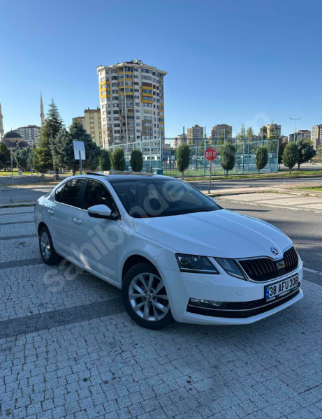 SKODA OCTAVİA SORUNSUZ TEMİZ
