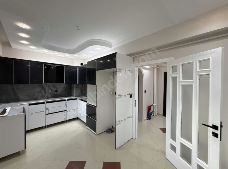 GÜLTEPE'DE SAHİBİNDEN KREDİYE UYGUN İÇİ YAPILI 3+1 DAİRE