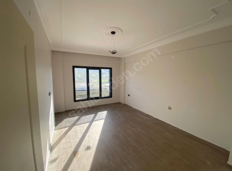 ALİ DAĞI 360 KARŞISINDA 3 KATLI SIFIR VİLLA