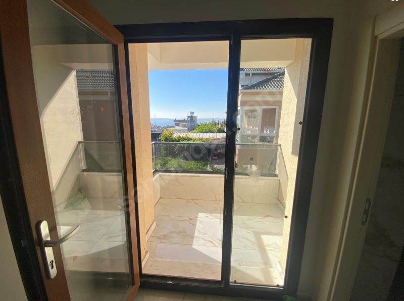 ALİ DAĞI 360 KARŞISINDA 3 KATLI SIFIR VİLLA