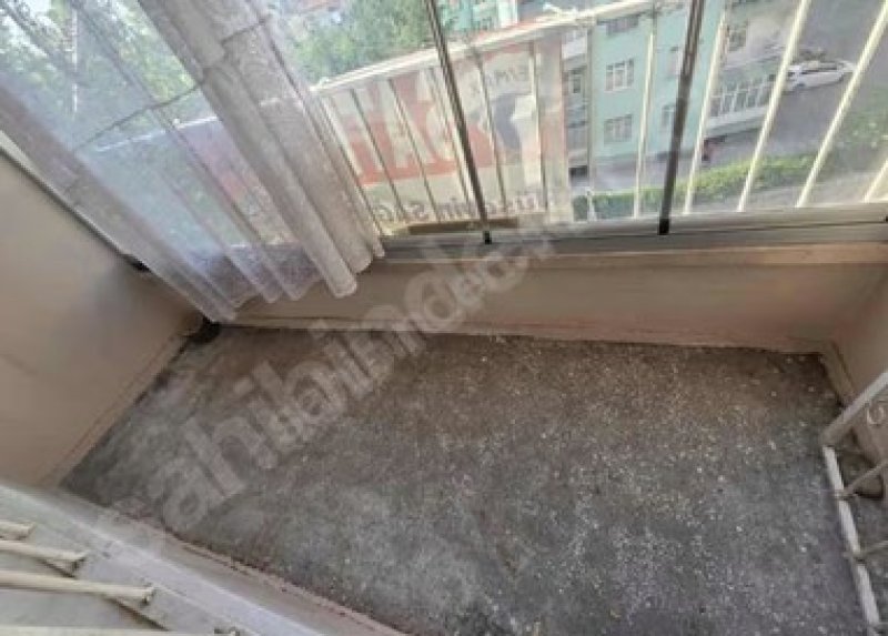 Bahçeli evler tramvay son durağında
